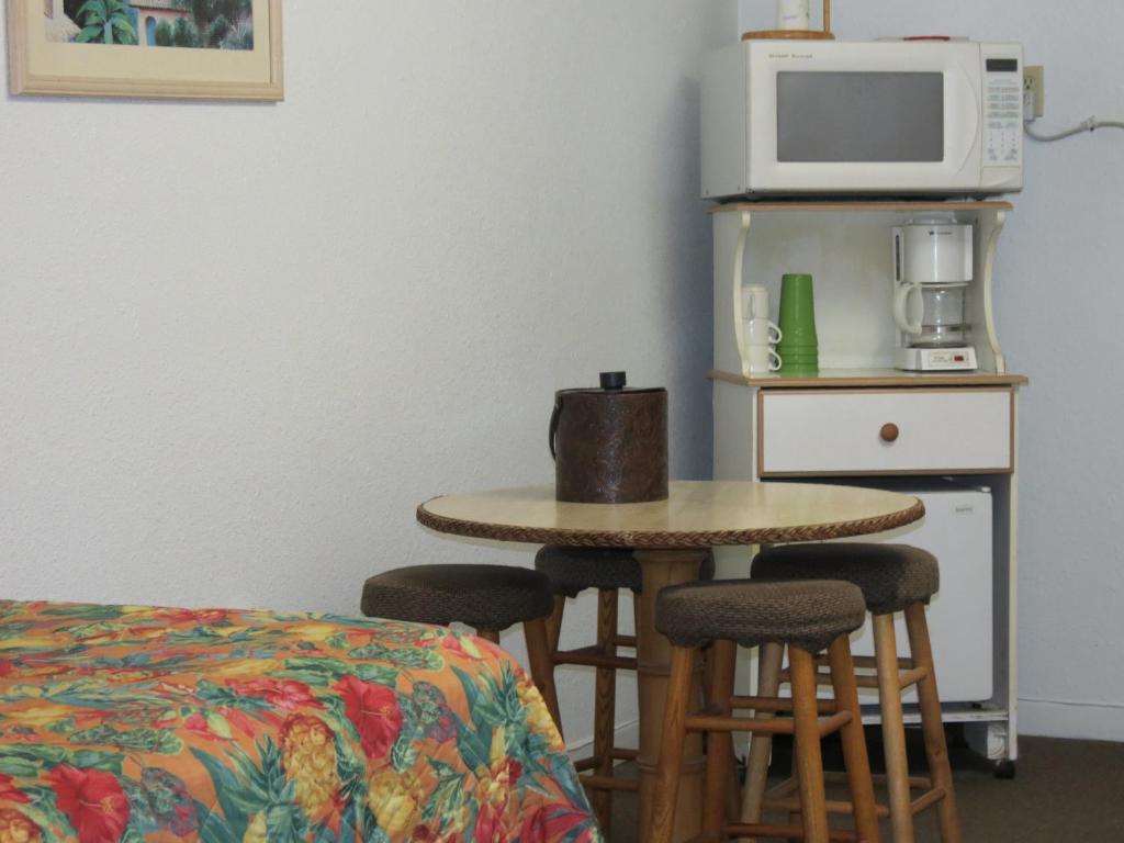 Ed & Ellen'S Lodgings Key Largo Motel Bilik gambar